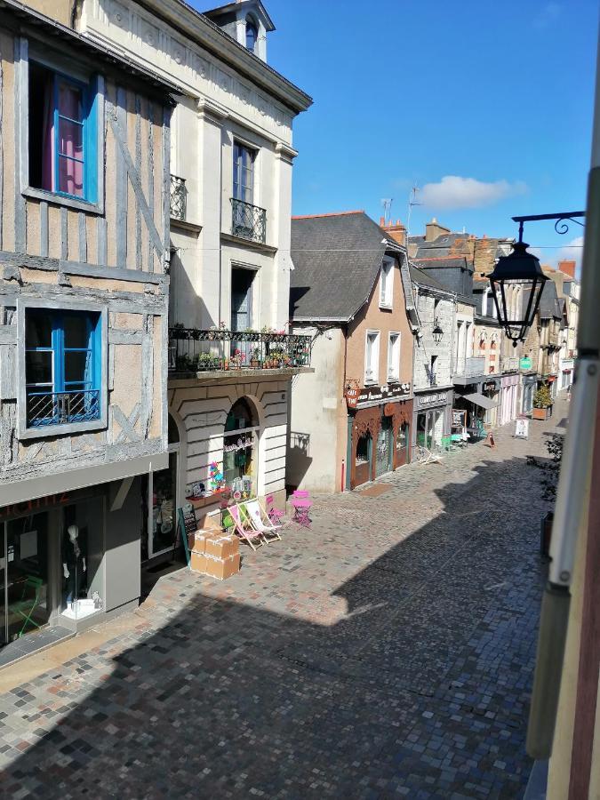 Spacieux T3 Lumineux Dans Quartier Historique Avec Wifi 雷东 外观 照片