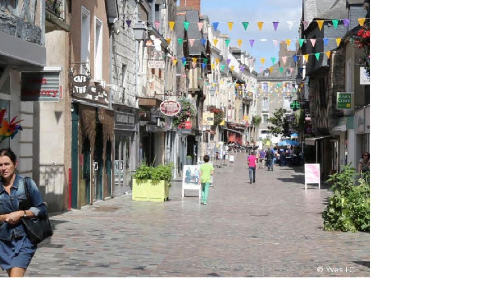 Spacieux T3 Lumineux Dans Quartier Historique Avec Wifi 雷东 外观 照片